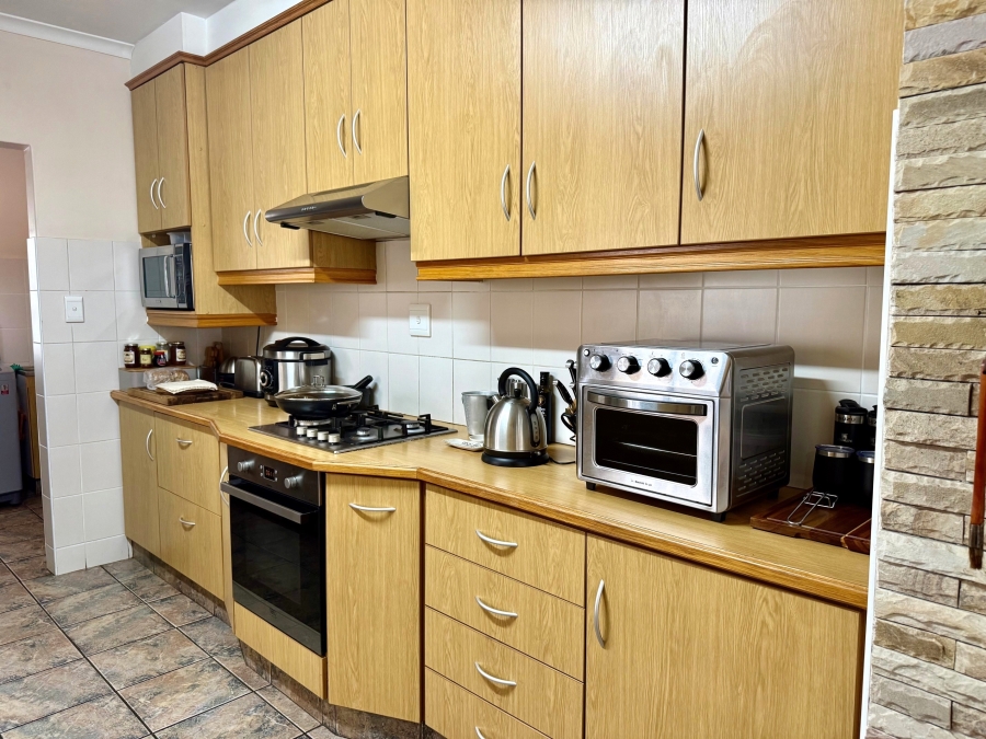 3 Bedroom Property for Sale in Tafelzicht Western Cape